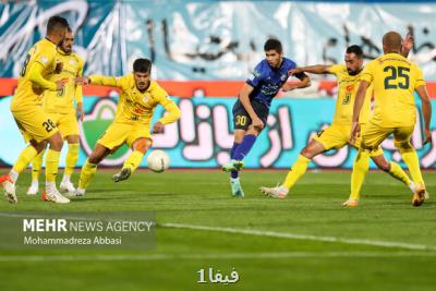 استقلال نباید در موضوع سربازها کوتاه بیاید