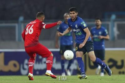 راز نیمکت نشینی ستاره تیم استقلال مقابل سپاهان و شهرخودرو