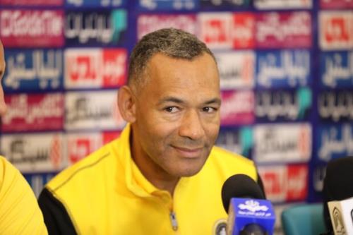 شکست دادن تیم فولاد کار ساده ای نیست