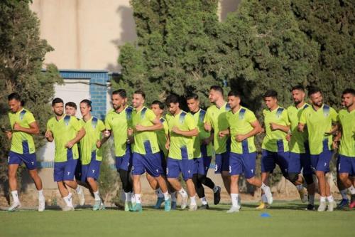 اعتراض بازیکنان استقلال به شرایط تیم