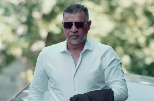 عکس تقدیر علی دایی از آتش نشان های حادثه بیمارستان گاندی