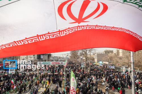 حماسه ورزشکاران در سالگرد پیروزی انقلاب اسلامی در روز بازگشت بختیاری زاده به تمرینات