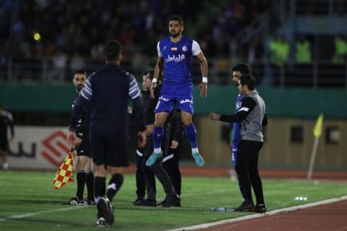 محکومیت سنگین استقلال به خاطر مهاجم سابق پرسپولیس بدهکار شد