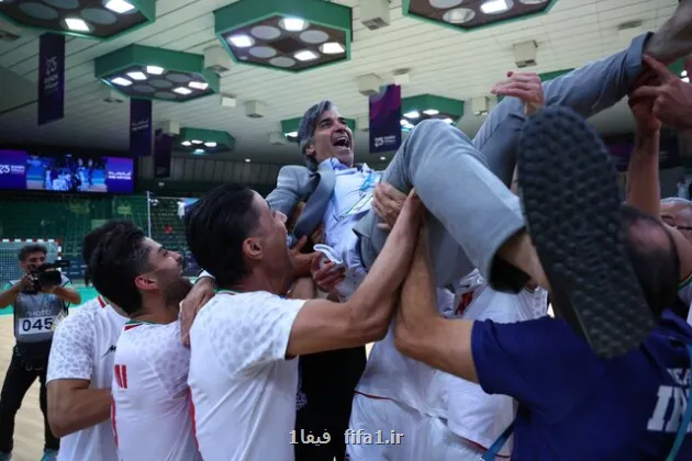 نشان دادیم که تیم بزرگ کجا بزرگی می کند