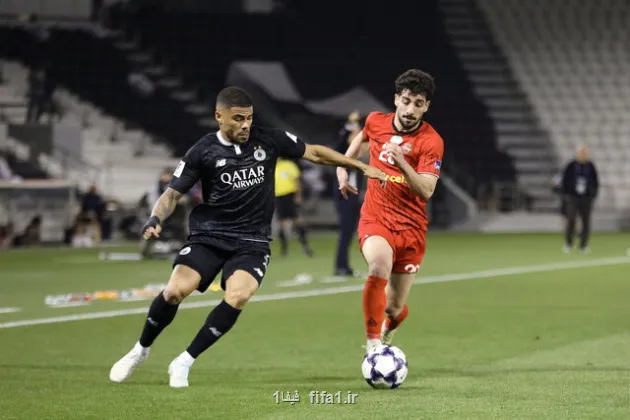 تراکتور مقابل السد باانگیزه نبود