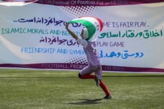 دختران فوتبالیست ایران قهرمان تورنمنت كافا شدند