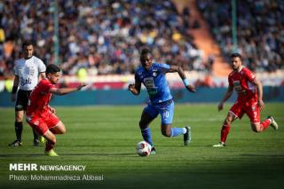 اسامی داوران دیدار تیم های فوتبال استقلال و پرسپولیس اعلام گردید