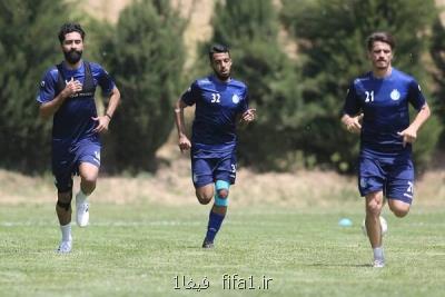 تمرین 100 دقیقه ای تیم استقلال در روز عید