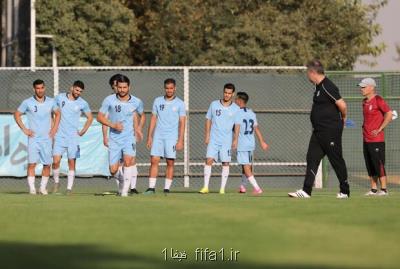 تیم ملی فوتبال ایران با 9 بازیكن تمرین كرد